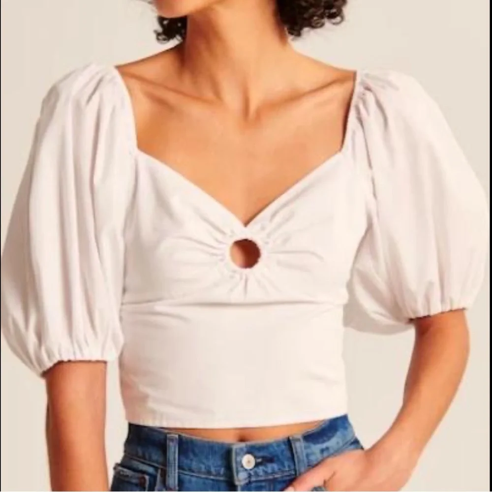 A&F Abercrombie 3/4 Puff Sleeve Women's Top Blouse M white chic - Picture 3 of 8